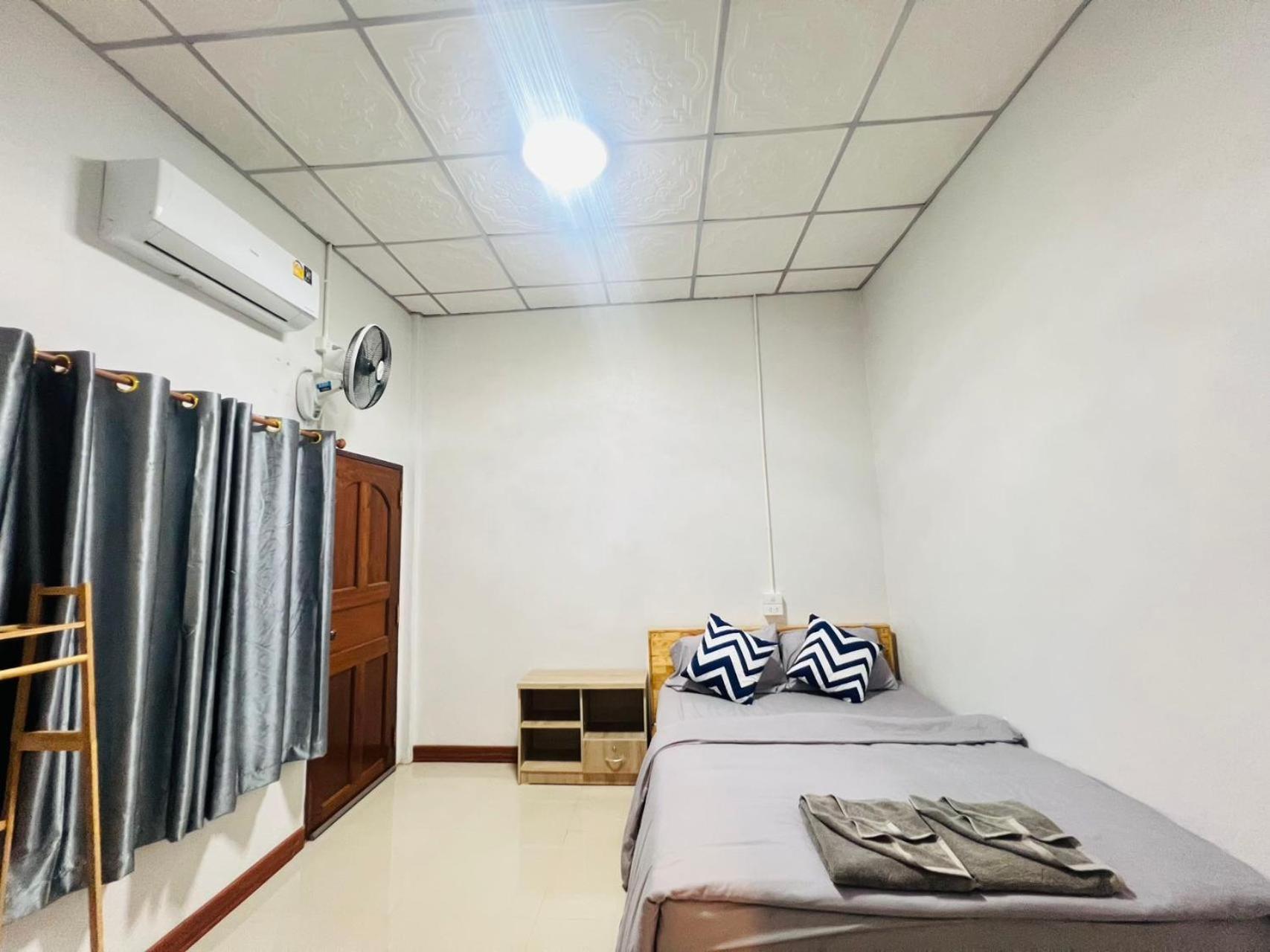 Lungwang Guest House Ban Rak Thai Exterior foto
