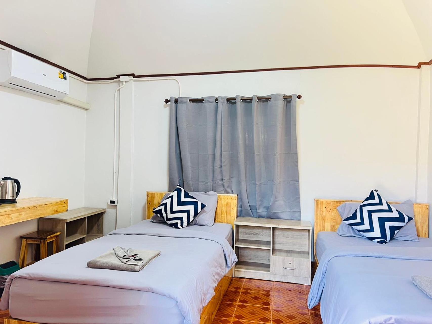 Lungwang Guest House Ban Rak Thai Exterior foto